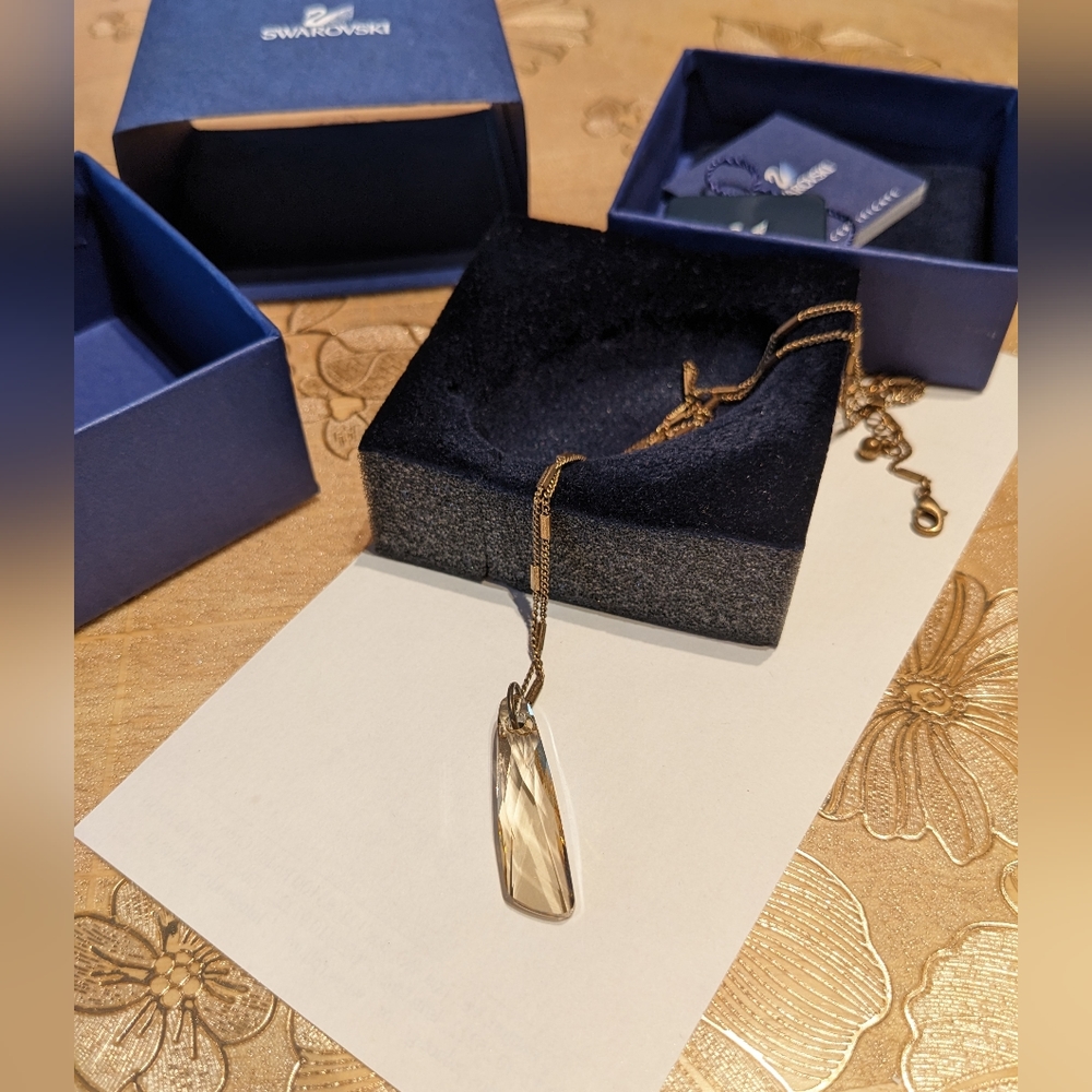 Swarovski Desert Glow Crystal Pendant Necklace